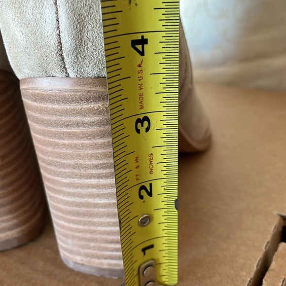 Mark Fisher Heeled genuine suede Ankle Booties Sz 8.5 - Picture 3 of 9